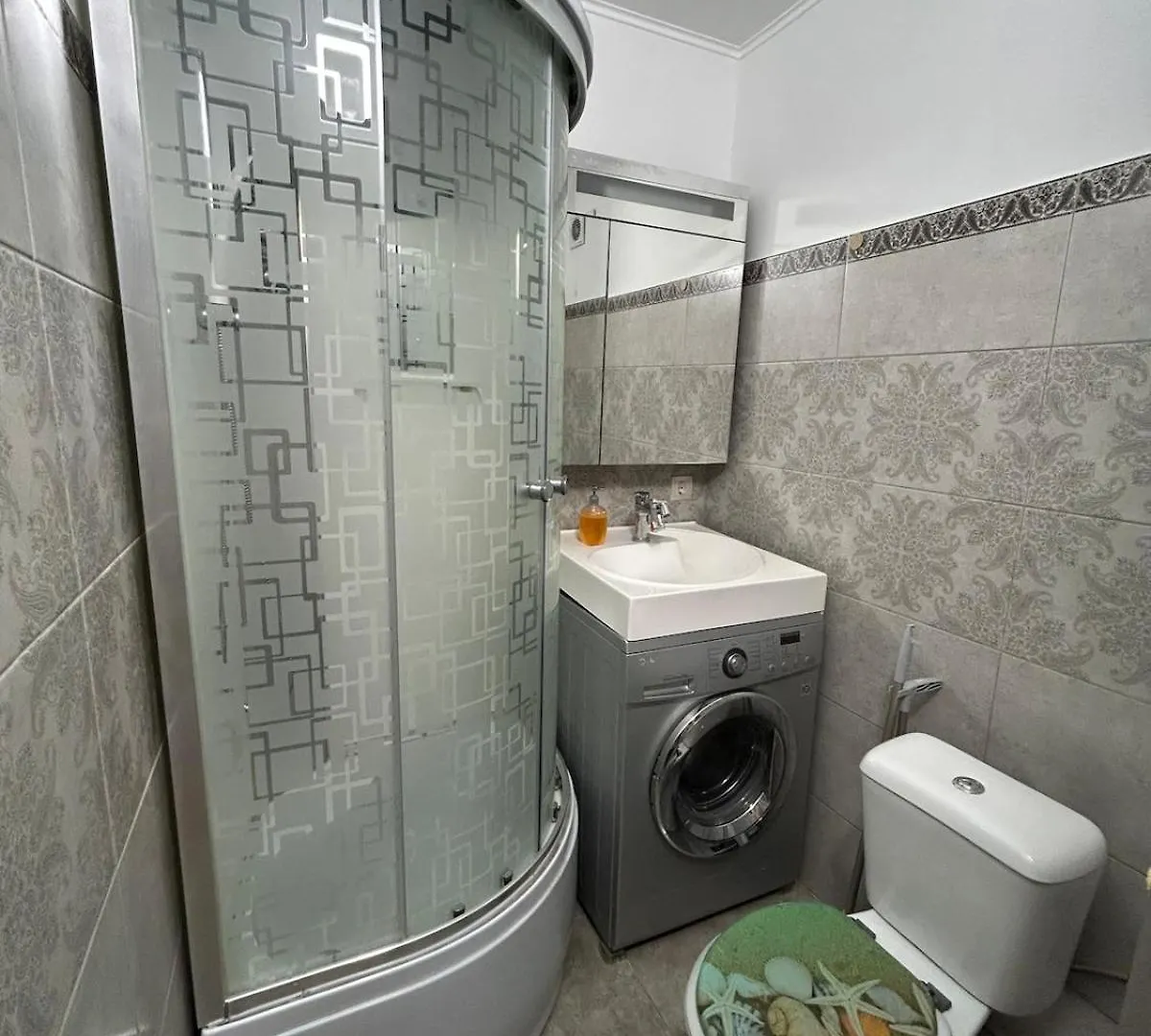 Daily short term flat Apartment Almaty Kazakhstan